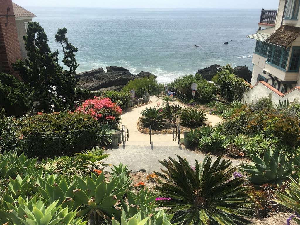 Woods Cove-Beach | 1991 Ocean Way, Laguna Beach, CA 92651, USA | Phone: (949) 497-3311