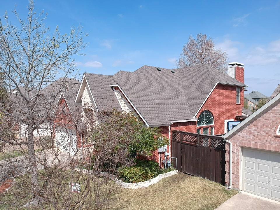 Reveles Roofing | 5101 Parry Ave, Dallas, TX 75223, USA | Phone: (214) 900-8930