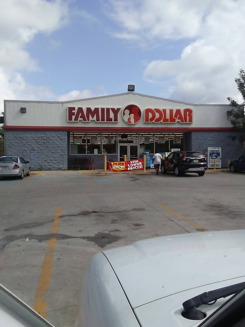 Family Dollar | 10982 River Rd, St Rose, LA 70087, USA | Phone: (504) 667-4055