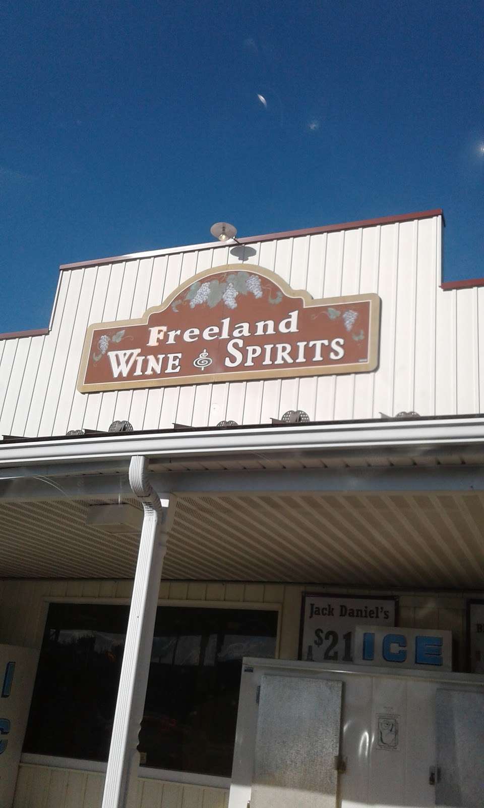 Freeland Wine & Spirits | 20231 Middletown Rd, Freeland, MD 21053 | Phone: (410) 357-8788