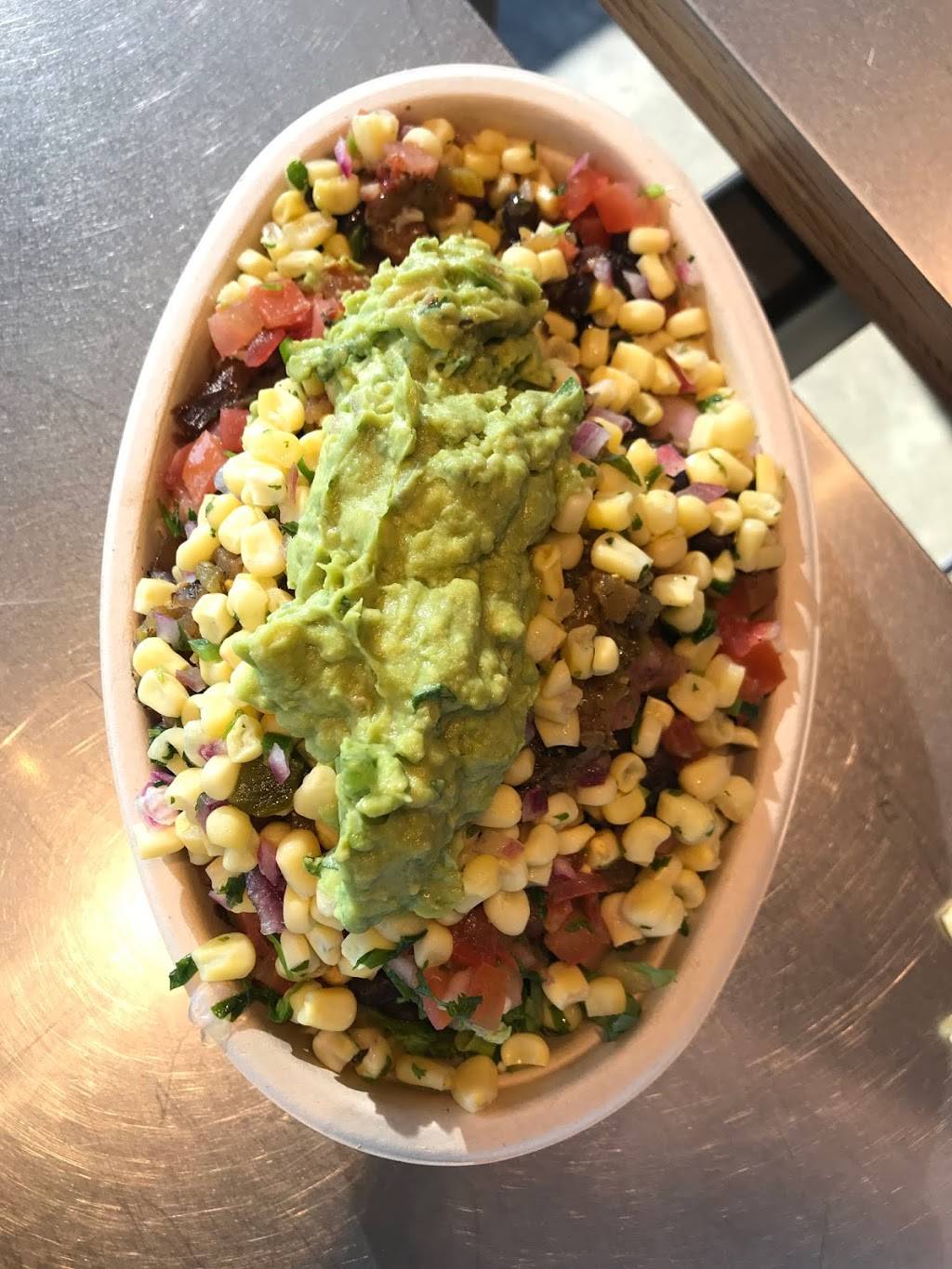 Chipotle Mexican Grill | 9820 S 71st Plaza Suite 117, Papillion, NE 68133 | Phone: (402) 331-2874