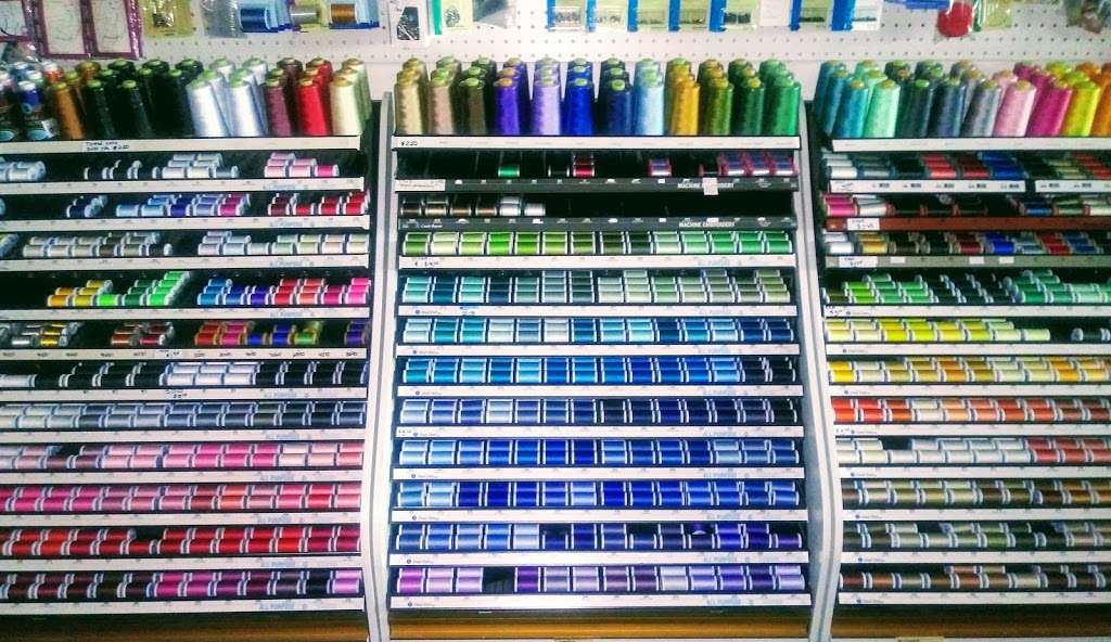 Fabrics World Hialeah | 5978 W 16th Ave, Hialeah, FL 33012, USA | Phone: (305) 558-6679