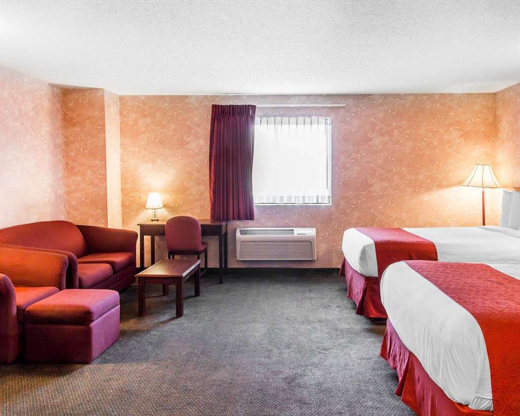 Econo Lodge | 10811 W, West I-25 Frontage Road, Longmont, CO 80504, USA | Phone: (303) 684-6779