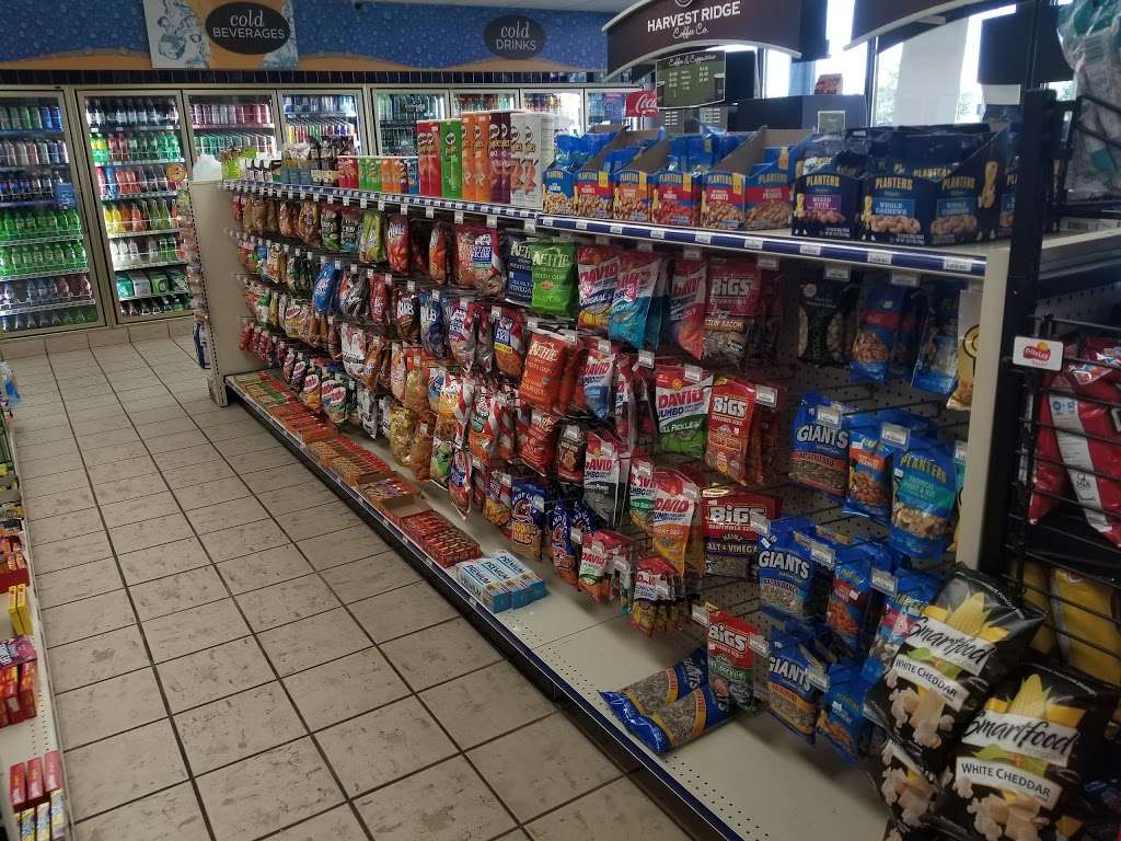 Marathon Gas Station | 1001 W Irving Park Rd, Elgin, IL 60120 | Phone: (630) 497-0930