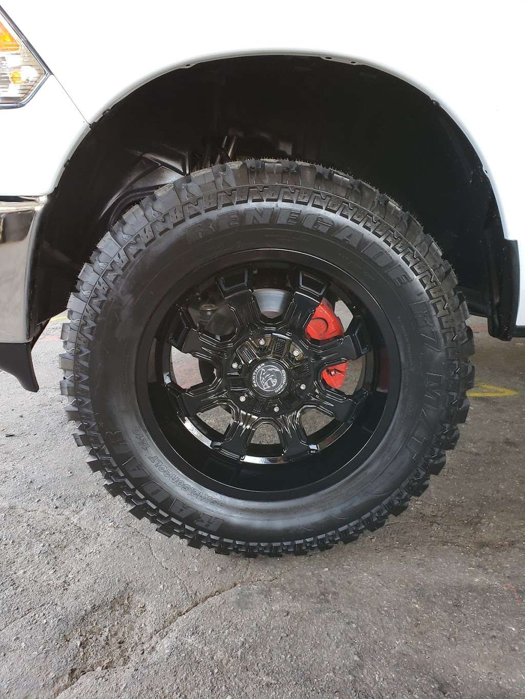 A1 Tires and wheels | 17827 Valley Blvd, Bloomington, CA 92316, USA | Phone: (909) 874-8782