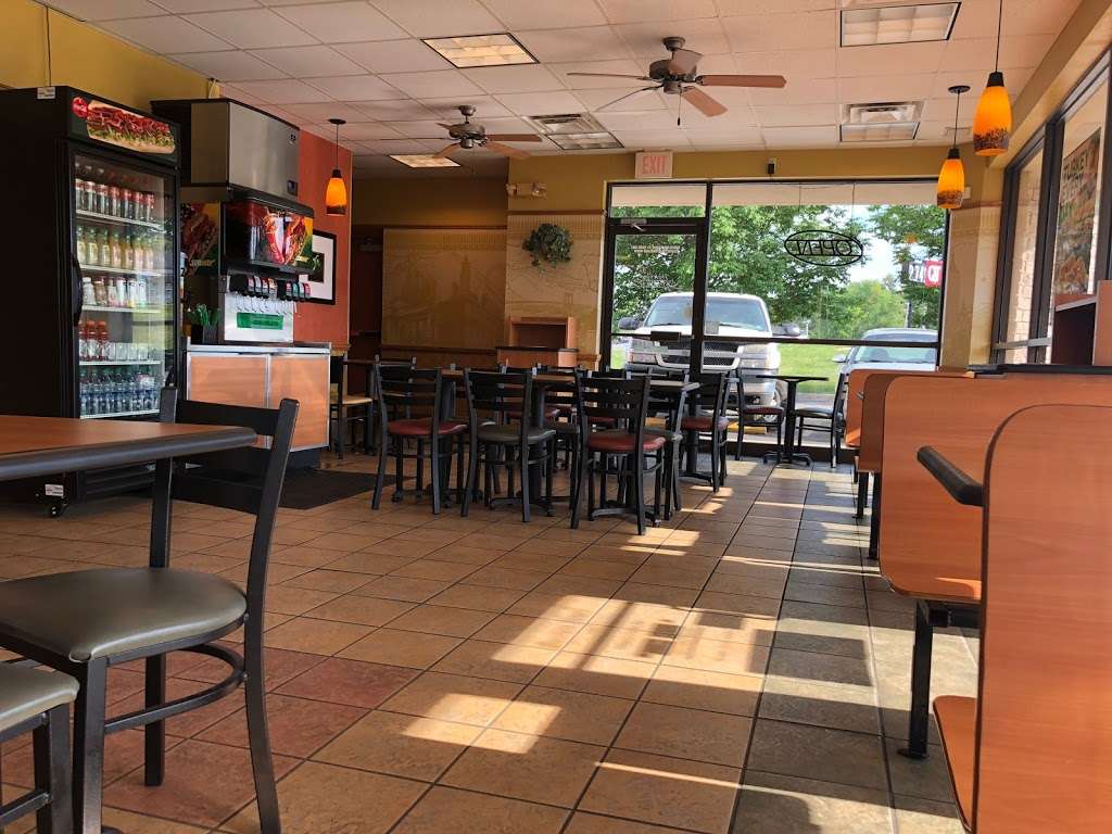 Subway Restaurants | 9305 E Gregory Blvd, Raytown, MO 64133, USA | Phone: (816) 353-4930