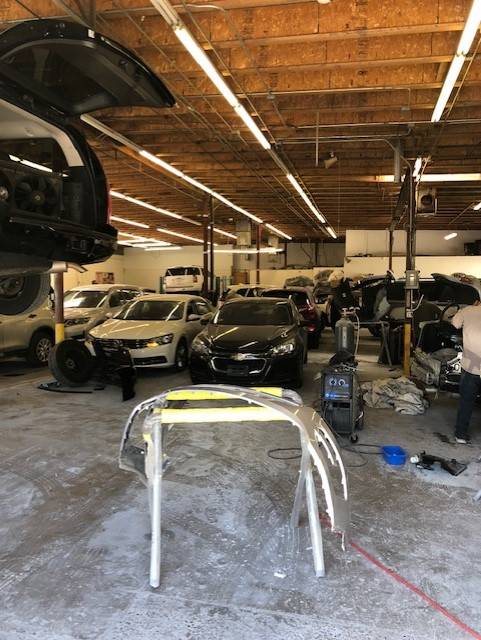 Royal Auto Body | 5611 S 24th St, Phoenix, AZ 85040 | Phone: (480) 905-3136