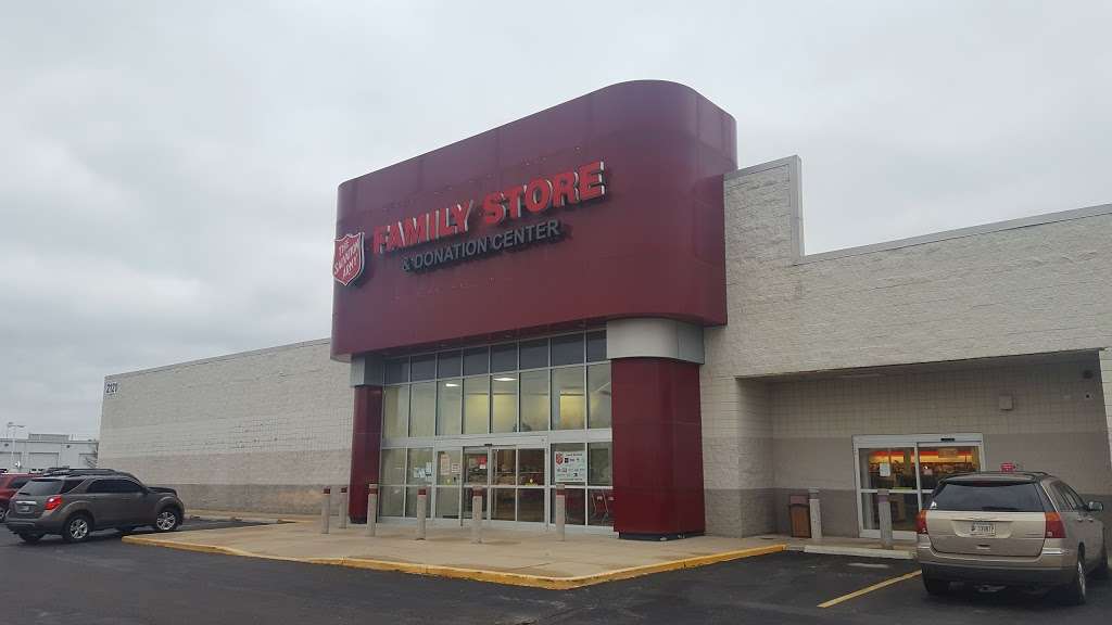 The Salvation Army Family Store & Donation Center | 2121 Sagamore Pkwy S, Lafayette, IN 47905, USA | Phone: (765) 446-2191
