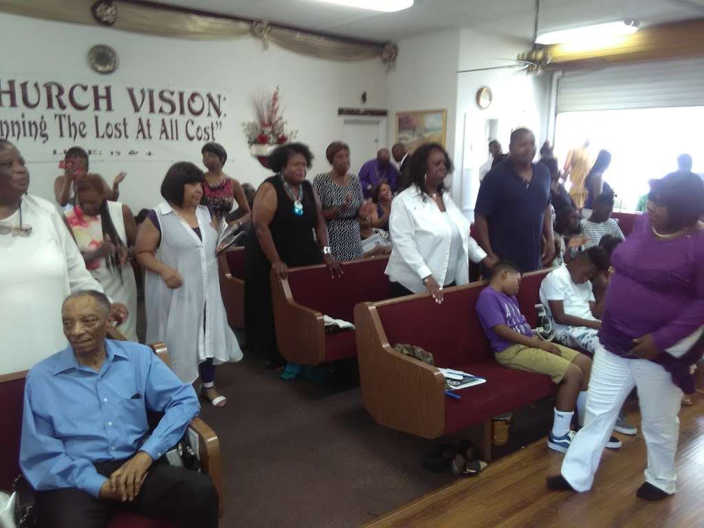 Power of Praise Ministries | 1085 E Artesia Blvd, Long Beach, CA 90805 | Phone: (562) 428-7630