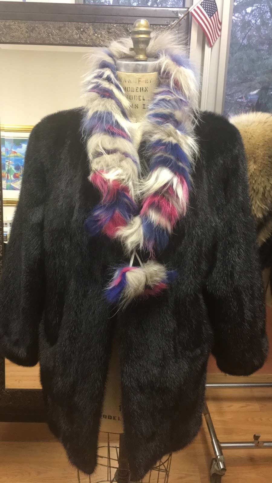 Kia Furs | 600 S County Farm Rd # 200A, Wheaton, IL 60187, USA | Phone: (630) 871-9963