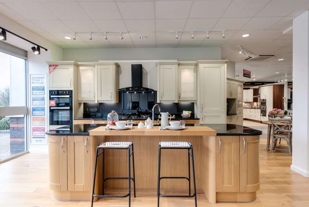 Wren Kitchens | Lakeside Retail Park, Claps Gate Lane, Grays RM20 1WN, UK | Phone: 01708 209209