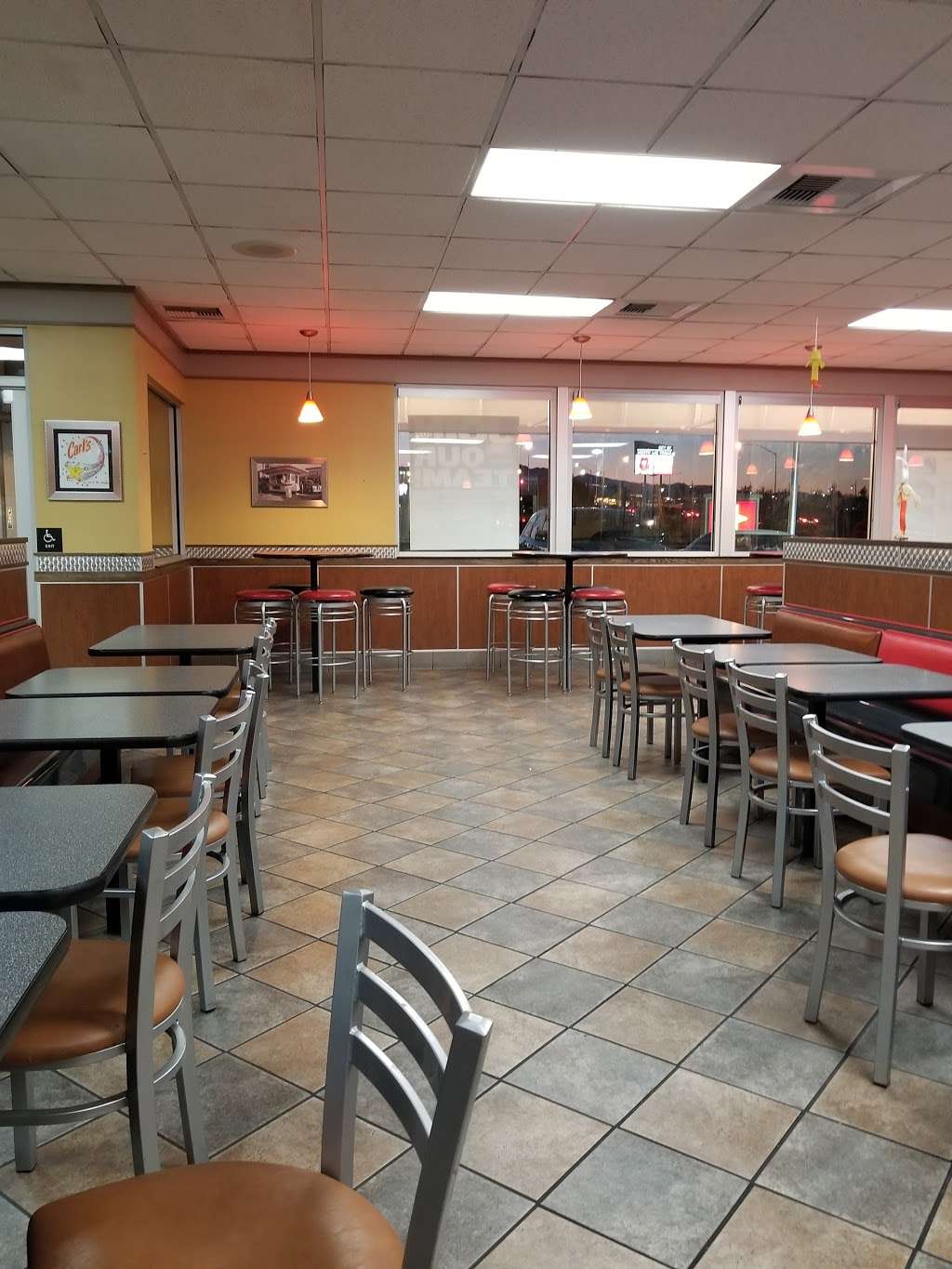 Carls Jr. | 607 W Craig Rd, North Las Vegas, NV 89032, USA | Phone: (702) 399-4123