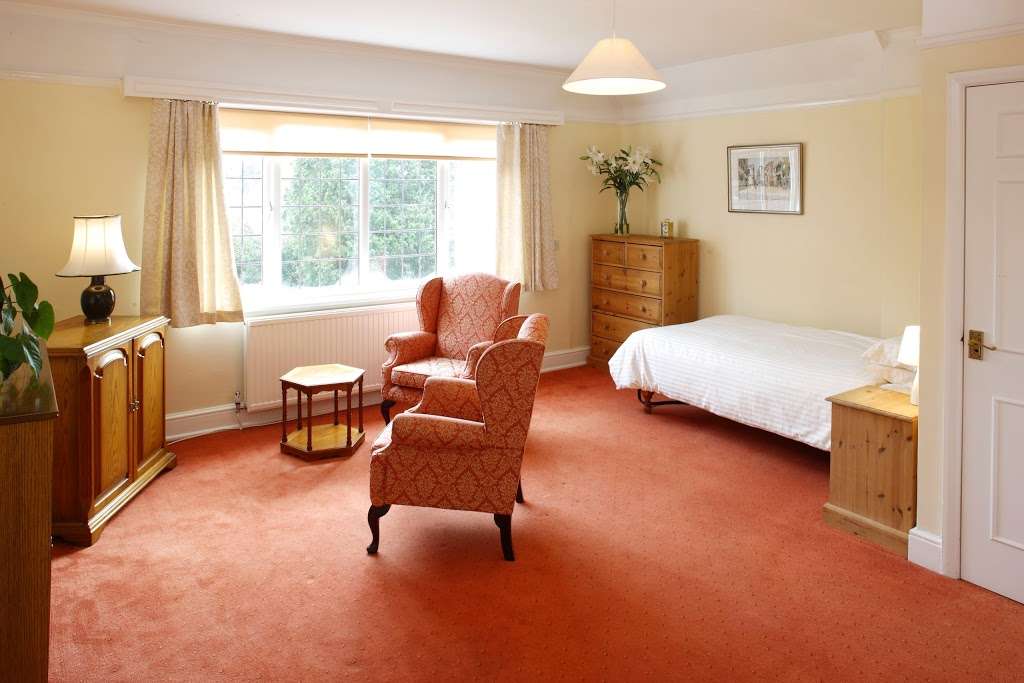 Furze Hill Lodge Care Home | Furze Hill, ￼ ￼Kingswood, Banstead, Tadworth KT20 6EP, UK | Phone: 01737 742731