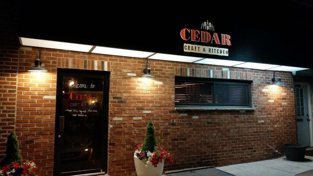 Cedar Craft & Kitchen | 1534, 1061 Cedarwood Rd, Glenolden, PA 19036, USA | Phone: (610) 537-7003