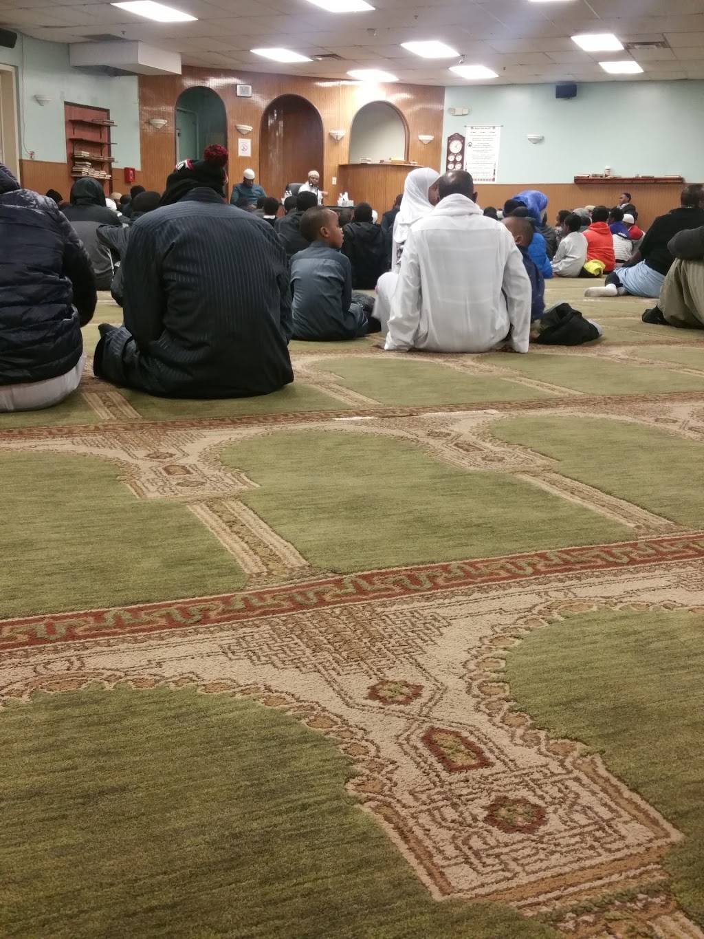 IbnuTaymiyah Masjid and Islamic Center | 2334 Mock Rd, Columbus, OH 43219, USA | Phone: (614) 418-9137
