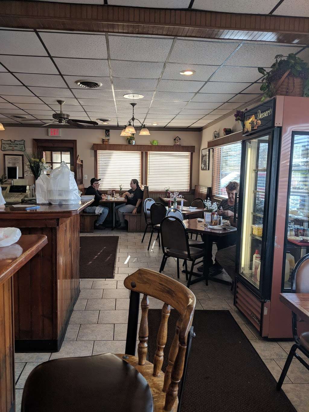 Path Valley Family Restaurant | 16350 Path Valley Rd, Spring Run, PA 17262, USA | Phone: (717) 349-2900
