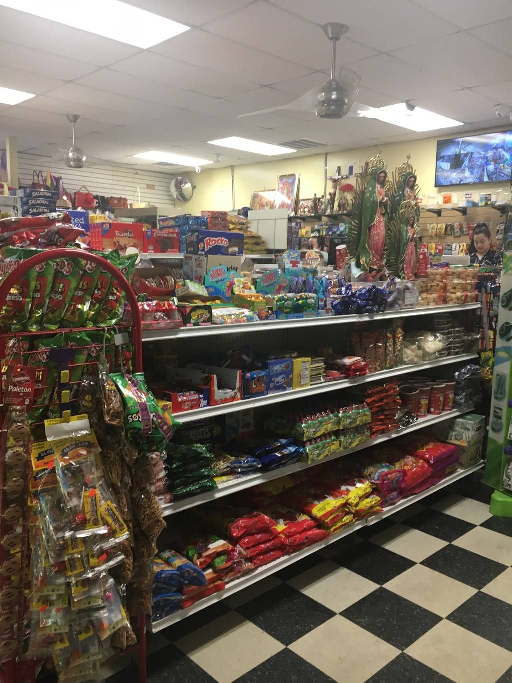 Mi Favorita Tienda Latino Str | 3715 Bainbridge Blvd, Chesapeake, VA 23324, USA | Phone: (757) 961-0439