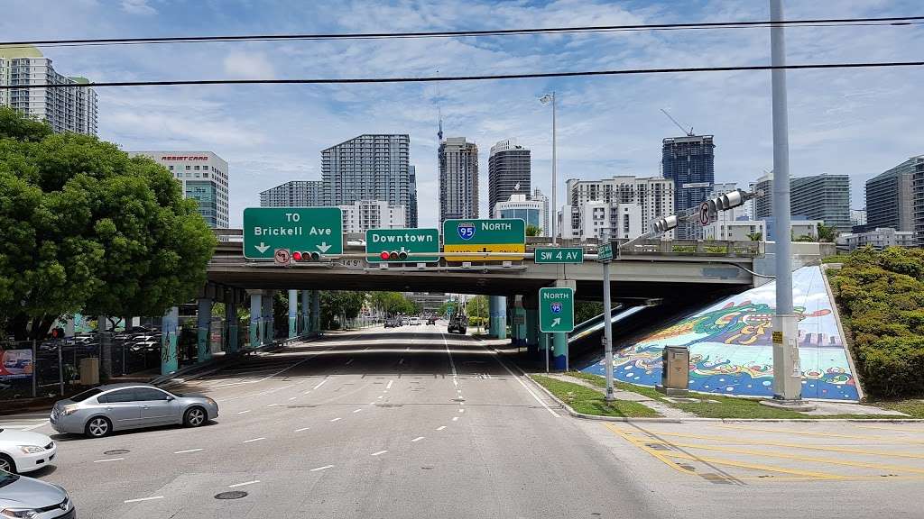 Shell | 401 SW 8th St, Miami, FL 33130, USA | Phone: (305) 856-2136