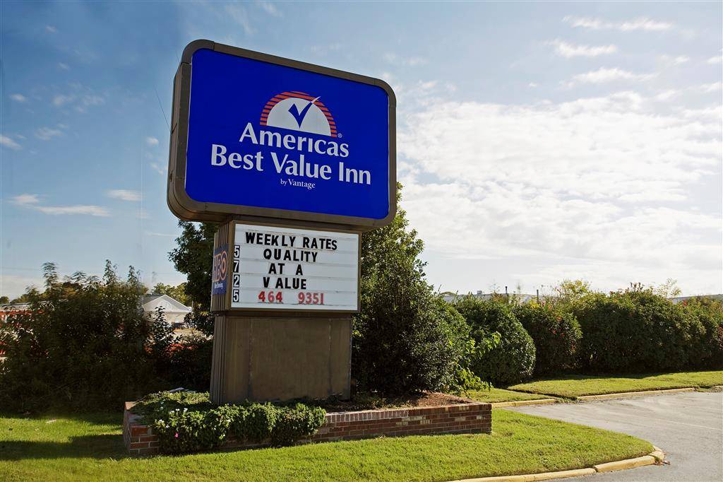 Americas Best Value Inn Norfolk Airport Area | 5725 Northampton Blvd, Virginia Beach, VA 23455, USA | Phone: (757) 464-9351