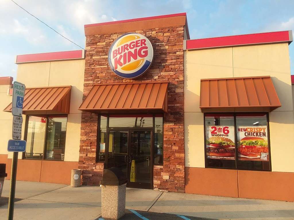 Burger King | 490 US-46, South Hackensack, NJ 07606, USA | Phone: (201) 641-5534