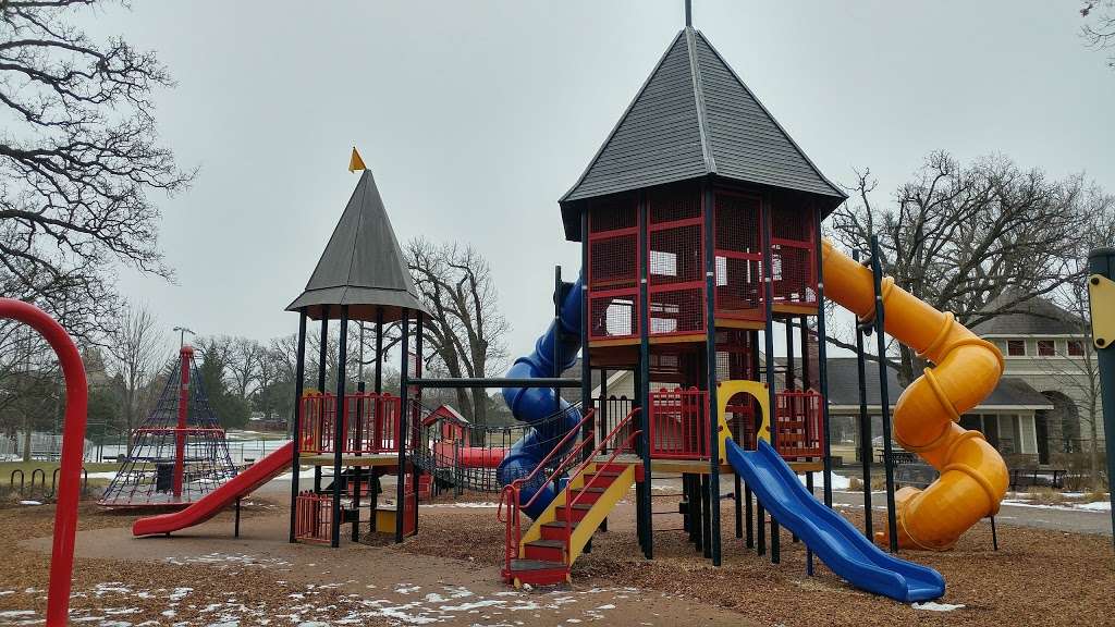 Jewett Park | 836 Jewett Park Dr, Deerfield, IL 60015 | Phone: (847) 945-0650