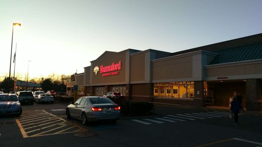 Hannaford Supermarket | 305 Sandown Rd, East Hampstead, NH 03826, USA | Phone: (603) 329-0182