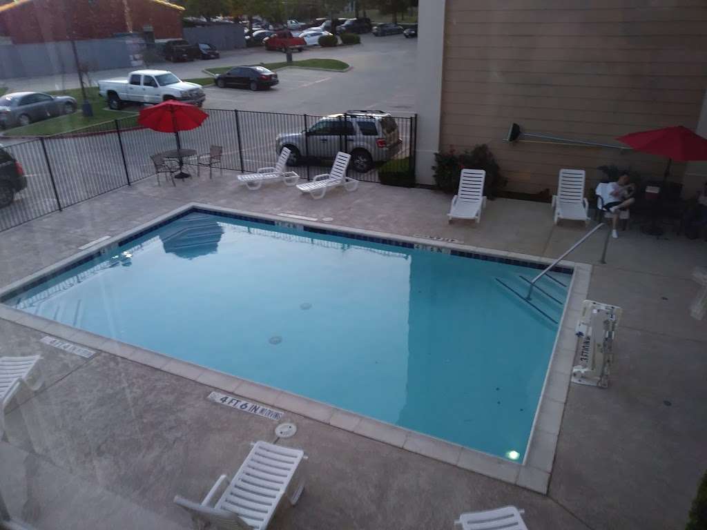 Suburban Extended Stay Hotel Lewisville | 1920 Lakepointe Dr, Lewisville, TX 75057, USA | Phone: (972) 459-7777