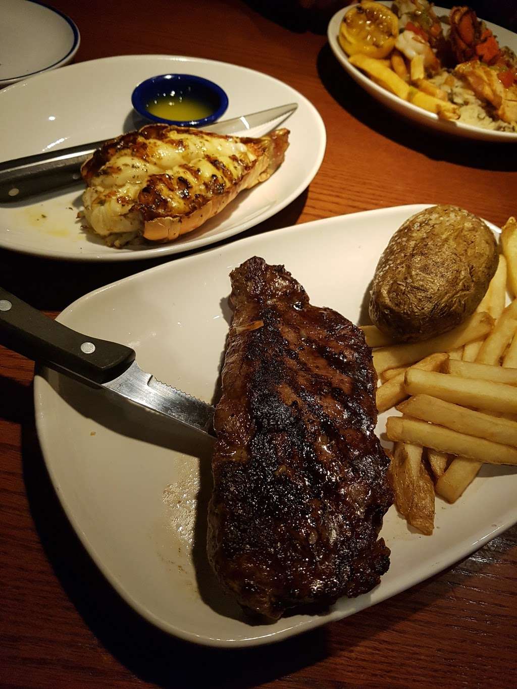 Red Lobster 4411 E Black Horse Pike, Mays Landing, NJ 08330