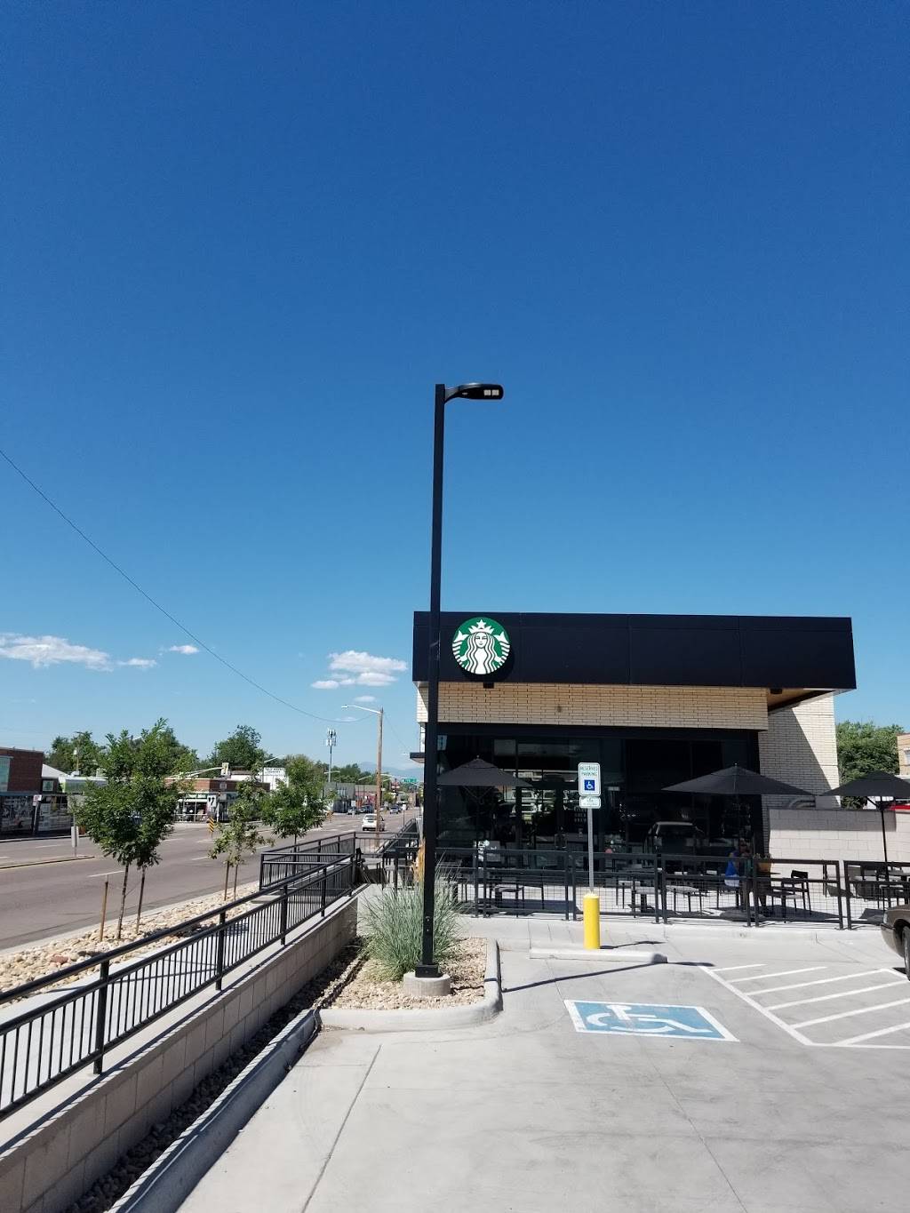Starbucks | 5901 E Colfax Ave, Denver, CO 80220, USA | Phone: (303) 333-4646
