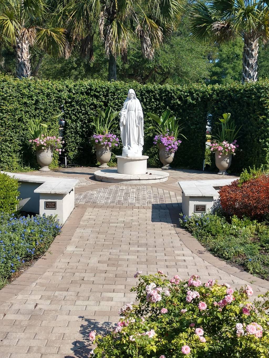 Blessed Trinity Catholic Church | 10472 Beach Blvd, Jacksonville, FL 32246 | Phone: (904) 641-1414