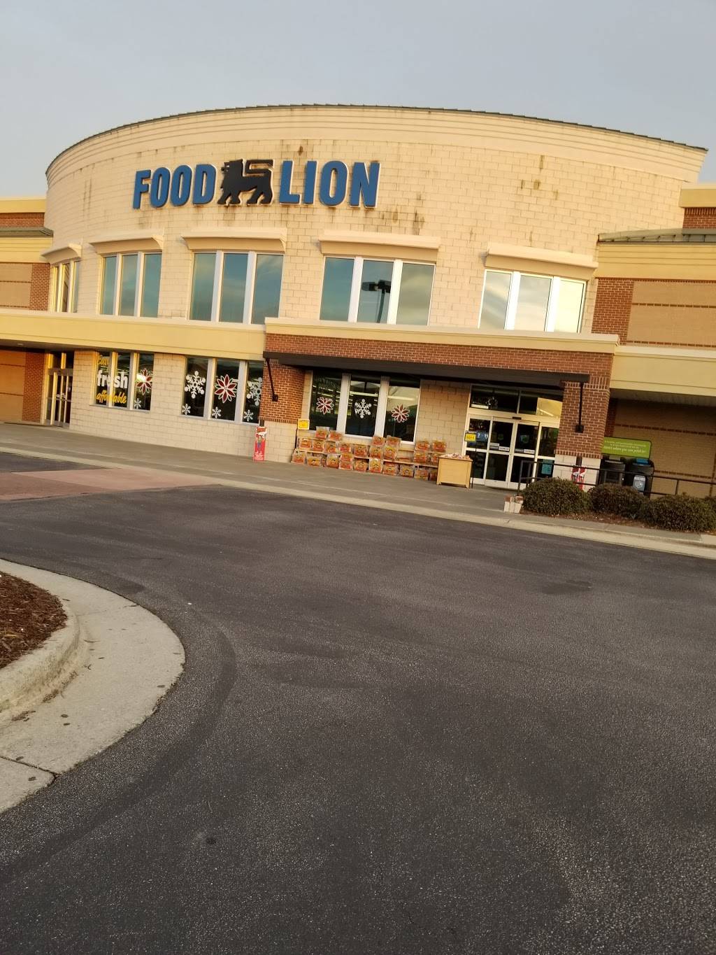 Food Lion | 3609 Davis Dr, Morrisville, NC 27560, USA | Phone: (919) 469-4195