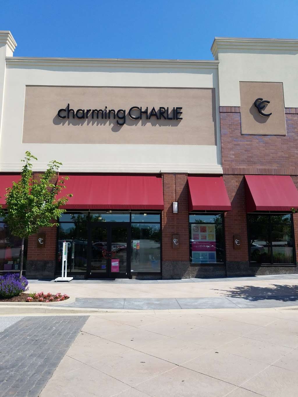 Charming Charlie | 965 Baltimore Pike, Glen Mills, PA 19342, USA | Phone: (610) 459-1426