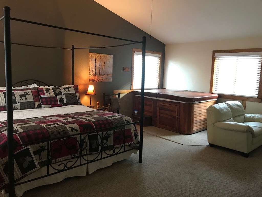 Mountain Shadows Resort | 871 Riverside Dr, Estes Park, CO 80517, USA | Phone: (970) 577-0397