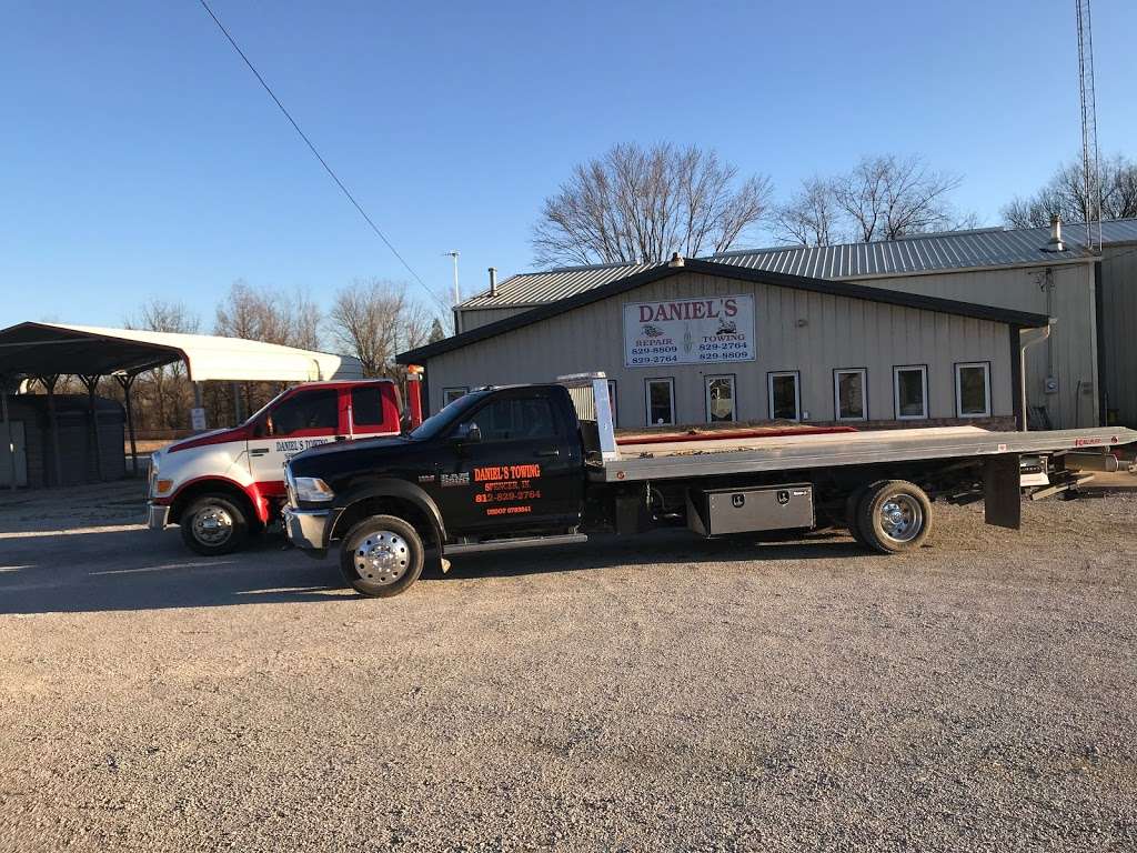 Daniels Towing | 1565 S US Hwy 231, Spencer, IN 47460, USA | Phone: (812) 829-2764