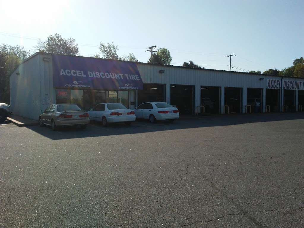 Accel Discount Tire | 2103 Delray St, Statesville, NC 28677, USA | Phone: (704) 838-0124