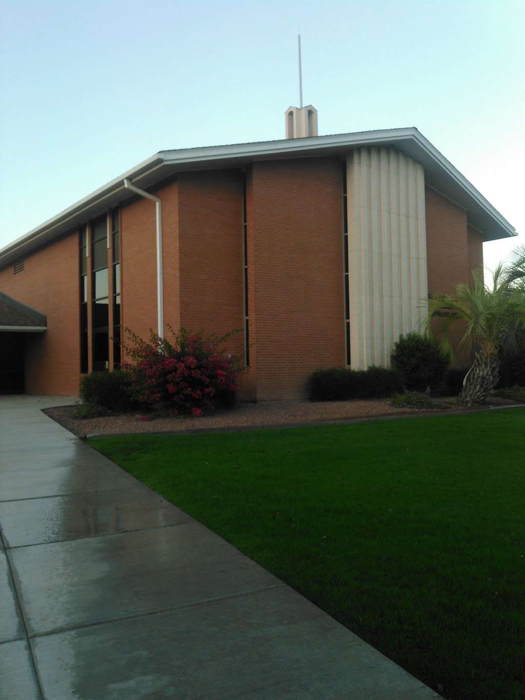 The Church of Jesus Christ of Latter-Day Saints | 5250 W Thunderbird Rd, Glendale, AZ 85306, USA | Phone: (602) 439-8853