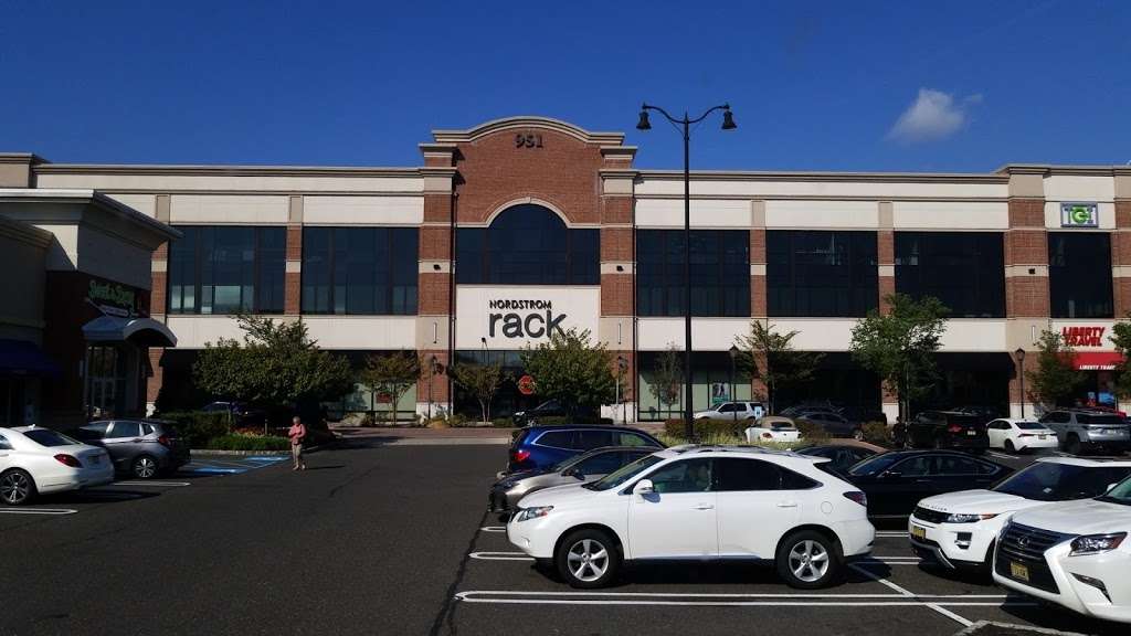 Nordstrom Rack Towne Place at Garden State Park | 951 Haddonfield Rd Suite A, Cherry Hill, NJ 08002, USA | Phone: (856) 773-4111