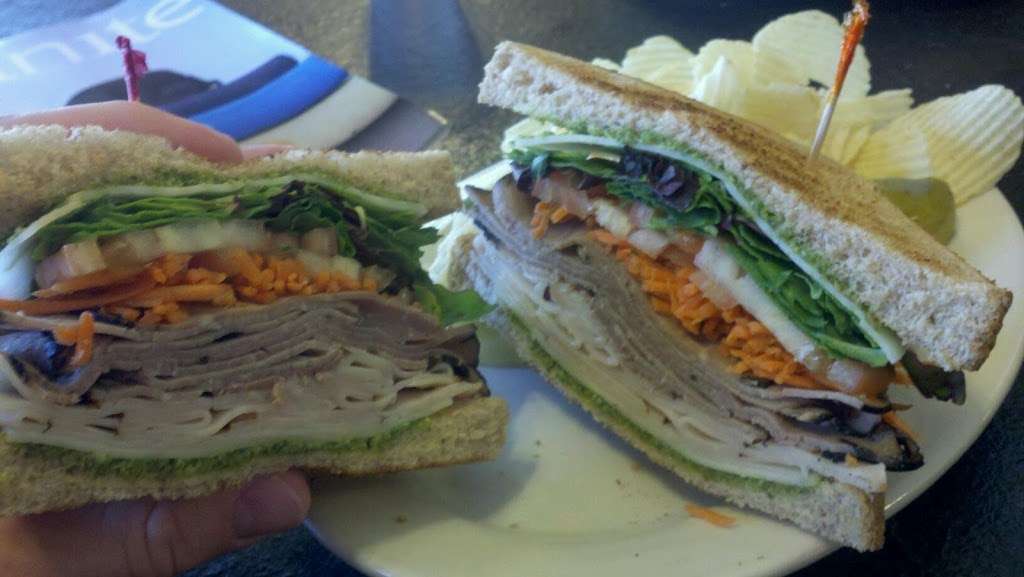 Evergreen Cafe& Deli | 501 W Cold Spring Ln, Baltimore, MD 21210, USA | Phone: (410) 235-8118