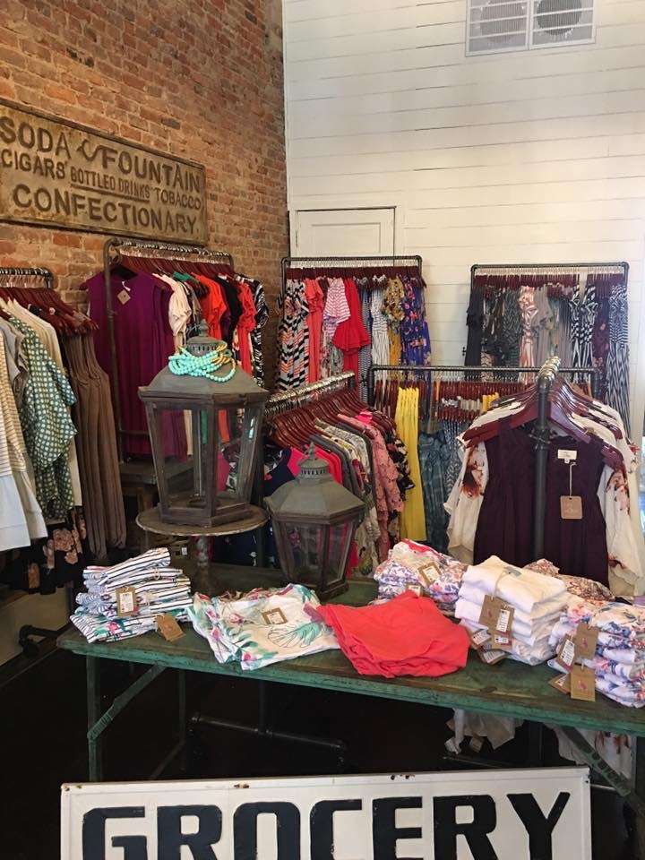 Betsey’s Boutique Shop | 1 W Jackson St, Cicero, IN 46034, USA | Phone: (317) 606-8078