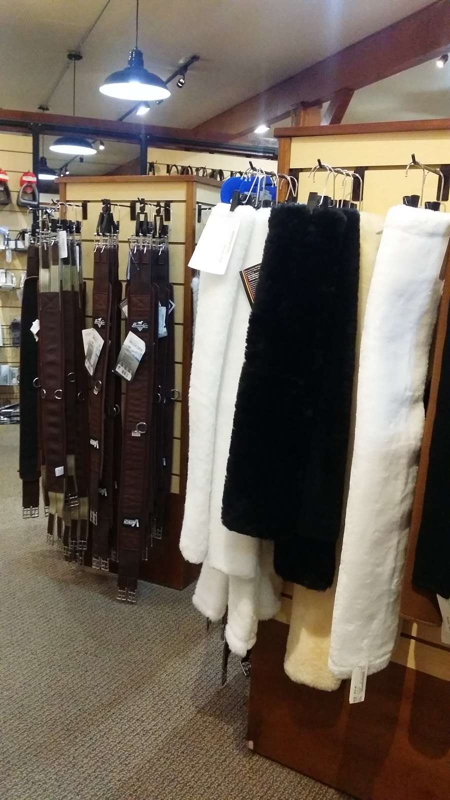 Dover Saddlery | 43717 John Mosby Hwy, Chantilly, VA 20152, USA | Phone: (703) 327-4423