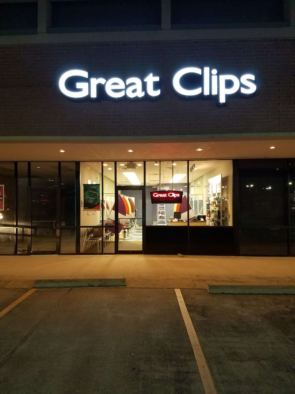 Great Clips | 3600 Farm to Market Rd 1488 Ste 180, Conroe, TX 77384 | Phone: (281) 292-3900