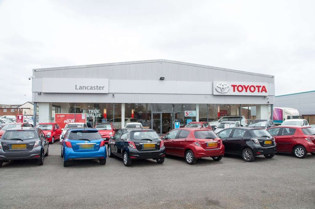 Steven Eagell Toyota (Romford) | A127 Southend Arterial Rd, Romford RM3 0DZ, UK | Phone: 01708 386168