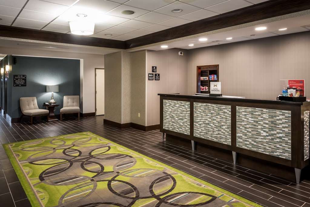 Hampton Inn & Suites Hammond | 2842 Carlson Dr, Hammond, IN 46323 | Phone: (219) 629-8720