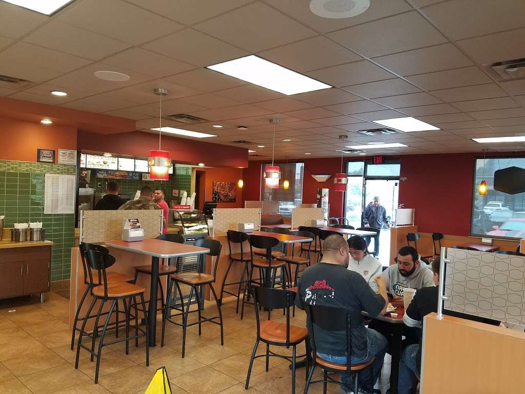 Jack in the Box | 14236 Schleisman Rd, Eastvale, CA 92880, USA | Phone: (951) 735-2279