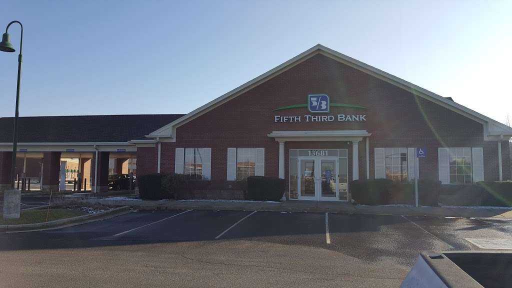 Fifth Third Bank & ATM | 13681 E 116th St, Fishers, IN 46037 | Phone: (317) 570-1006
