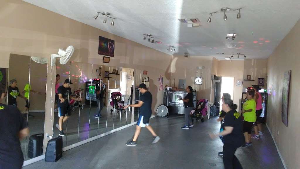 Xtreme Synergy ABD Dance Studio | 1060 Plaza Dr Suite F, Kissimmee, FL 34743, USA | Phone: (407) 690-4415