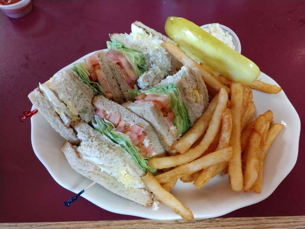 Holiday City Diner | 621 Mule Rd, Toms River, NJ 08757, USA | Phone: (732) 244-4778