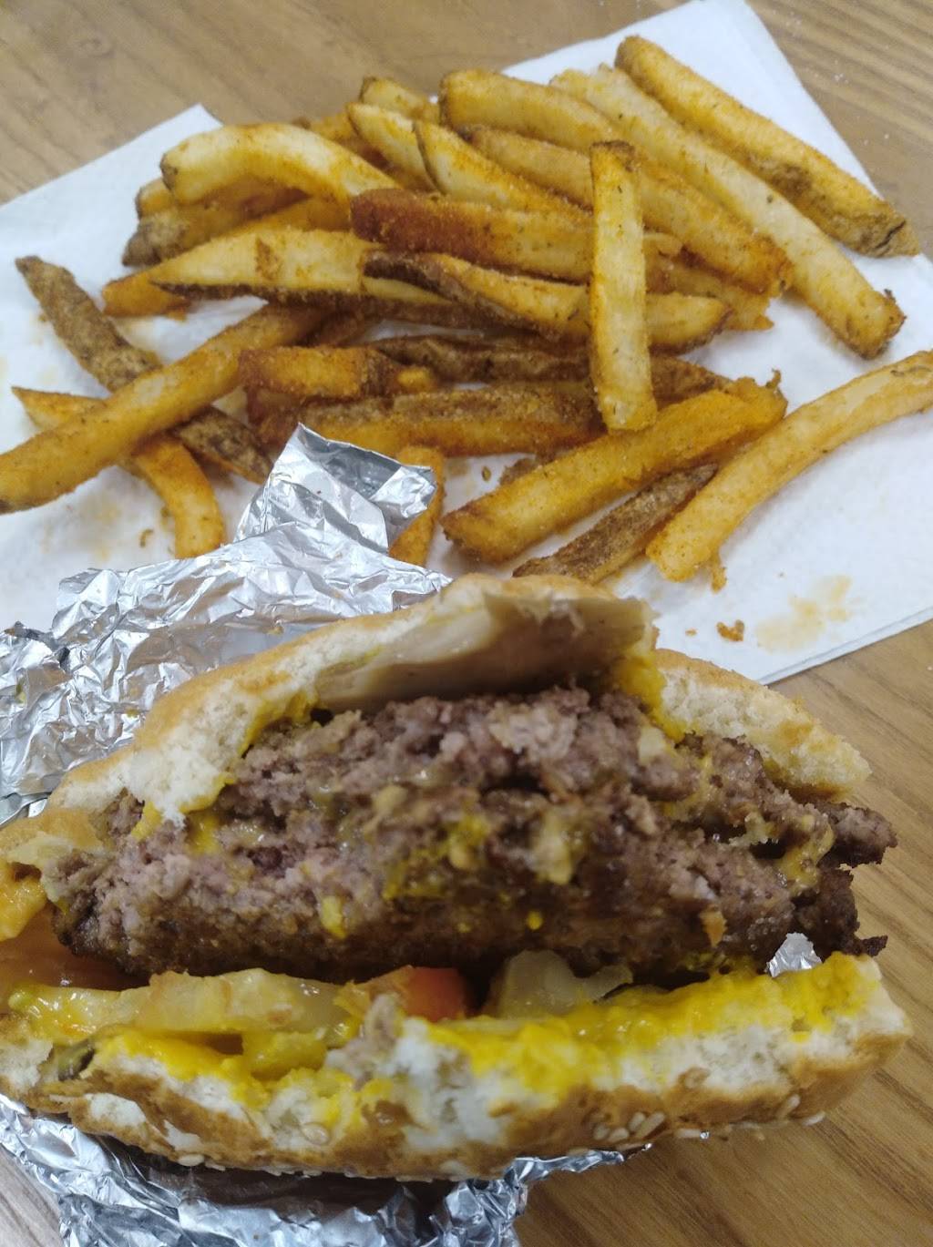 Five Guys | 1840 Herndon Ave Bldg B, Ste 105, Clovis, CA 93611, USA | Phone: (559) 321-2002