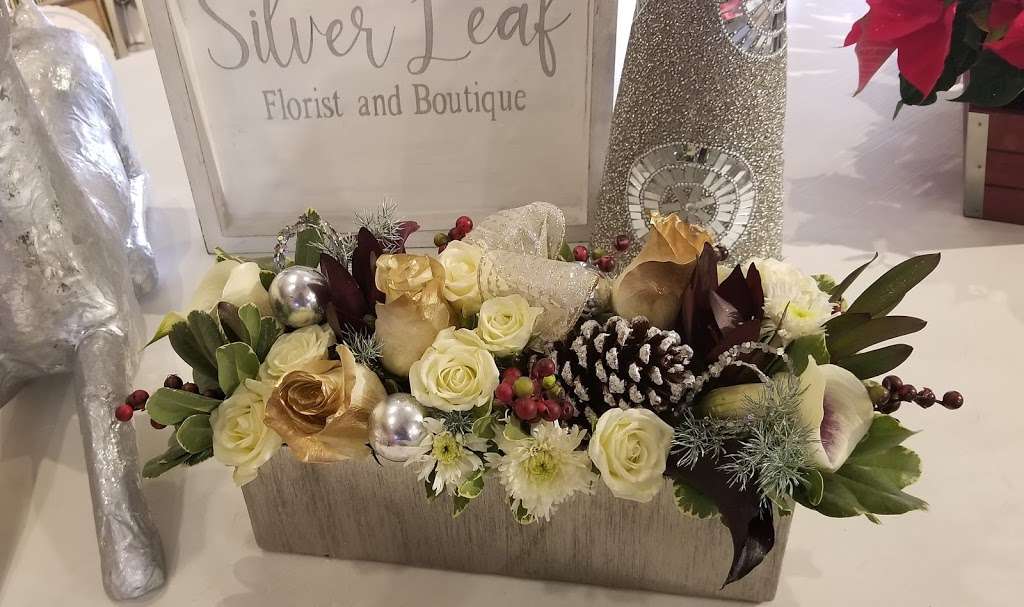 Silverleaf Florist and Boutique | 217 E Culver Rd, Knox, IN 46534, USA | Phone: (574) 772-4005