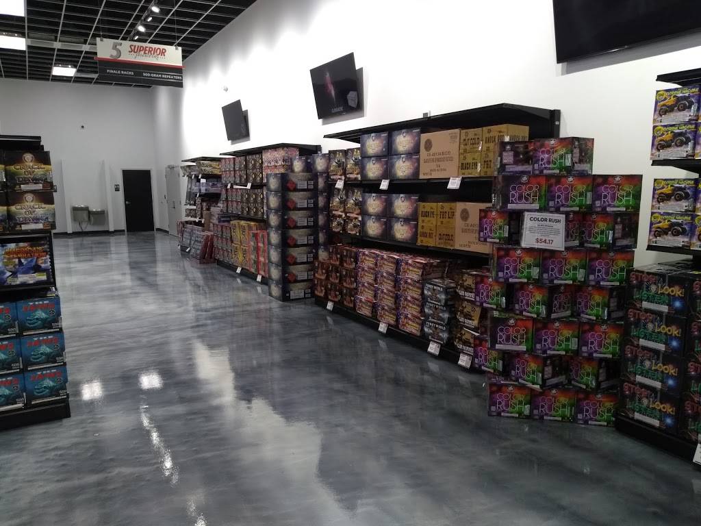 Superior Fireworks | 1425 Blanding Blvd, Orange Park, FL 32065 | Phone: (904) 213-0615